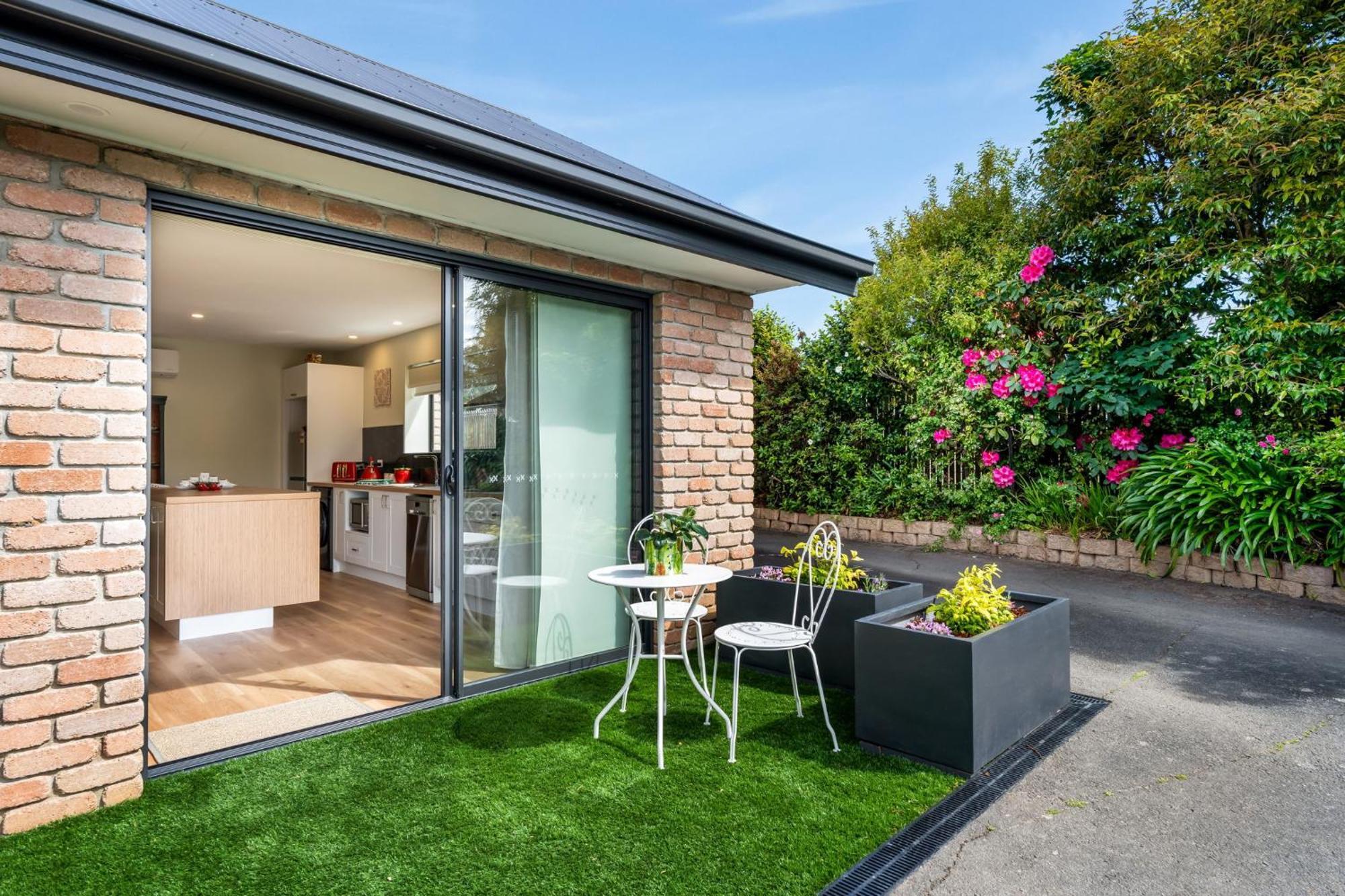 Studio 318 Acton Park Exterior photo